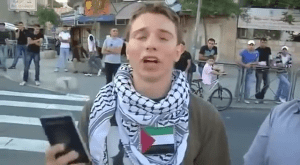 vlcsnap-2014-07-23-14h24m00s114